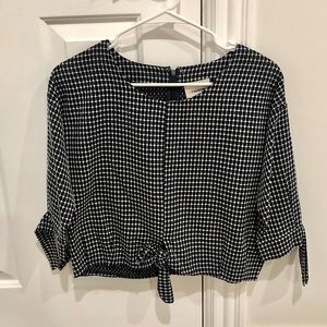 Like New Dark Navy Checkered Blouse w/ Ties (Adult Small)